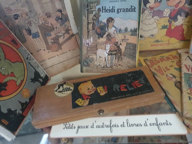 Jeux et livres d'enfants